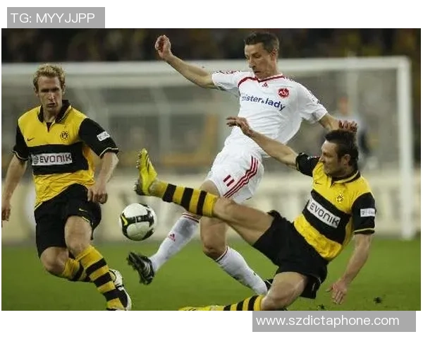 成都足球队的包夹战术解析与其在比赛中的深远影响